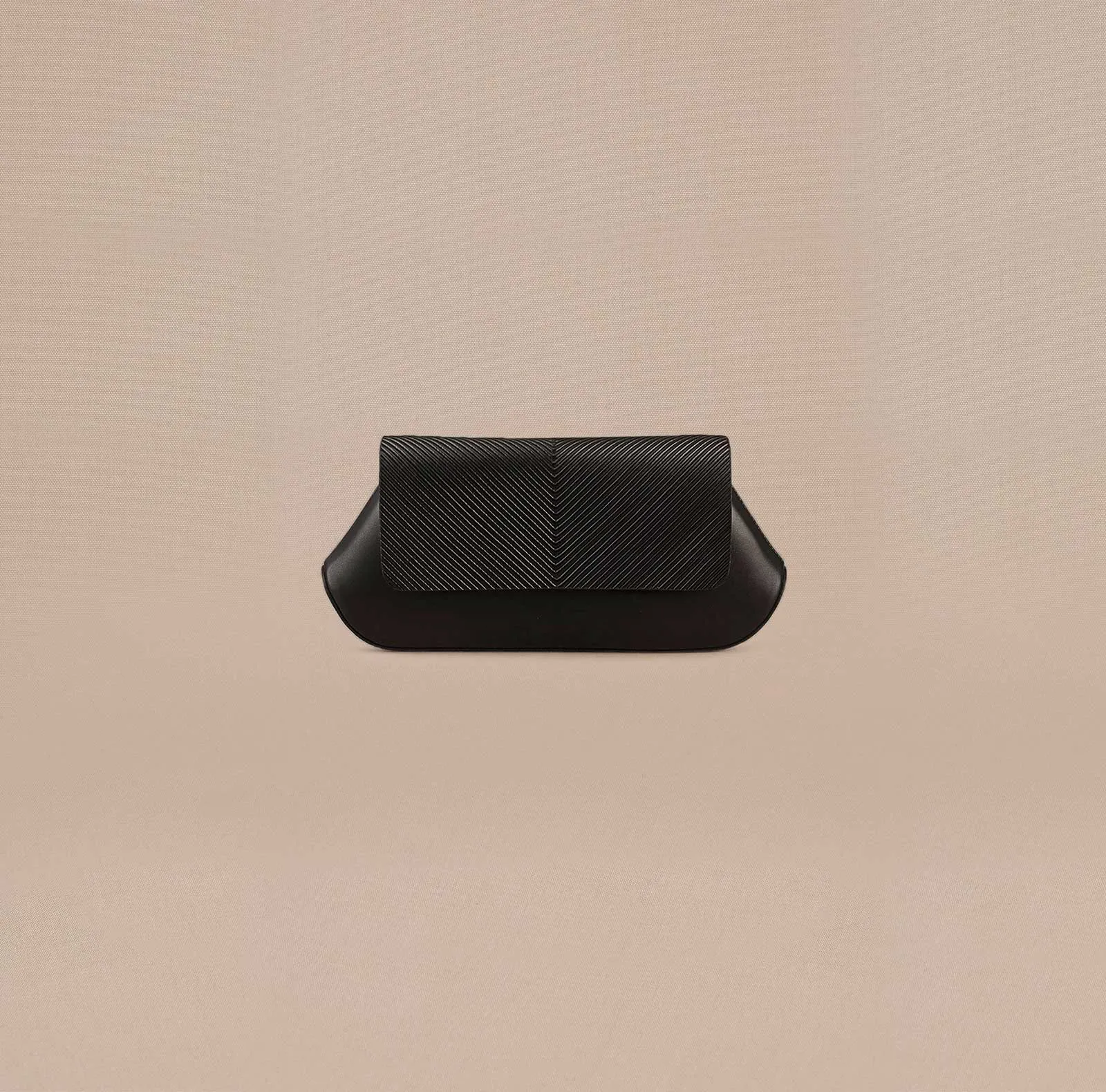 Azra Clutch