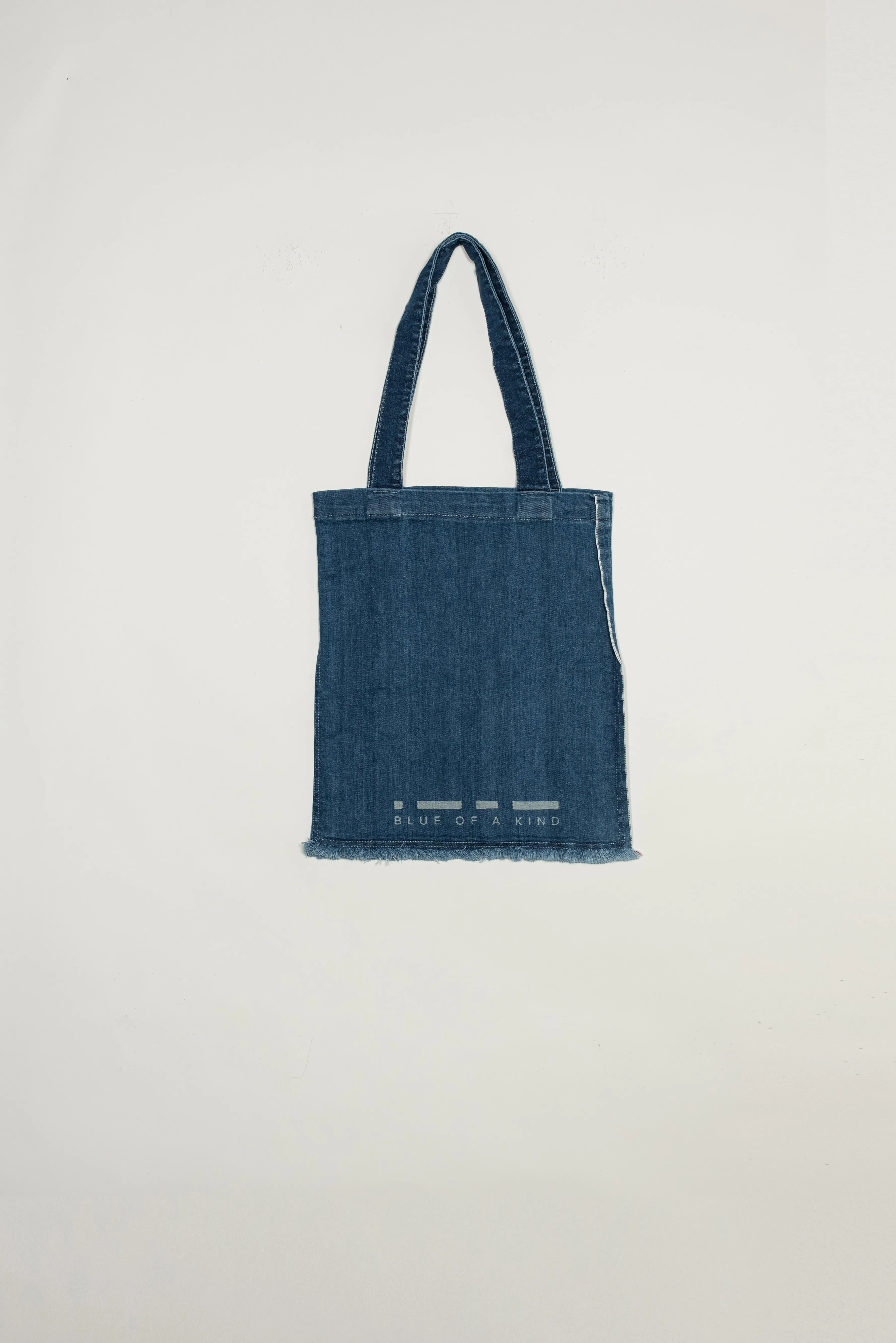 Eta computer bag - responsible fabric