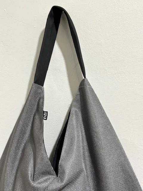 InZu Bevel Bag Silver Mesh