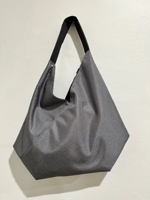 InZu Bevel Bag Silver Mesh