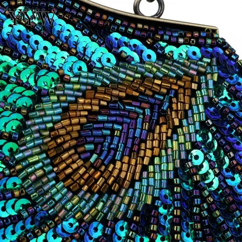 Peacock Elegance: Sequin Evening Clutch with Chain Shoulder Strap - Perfect for Banquets and Weddings