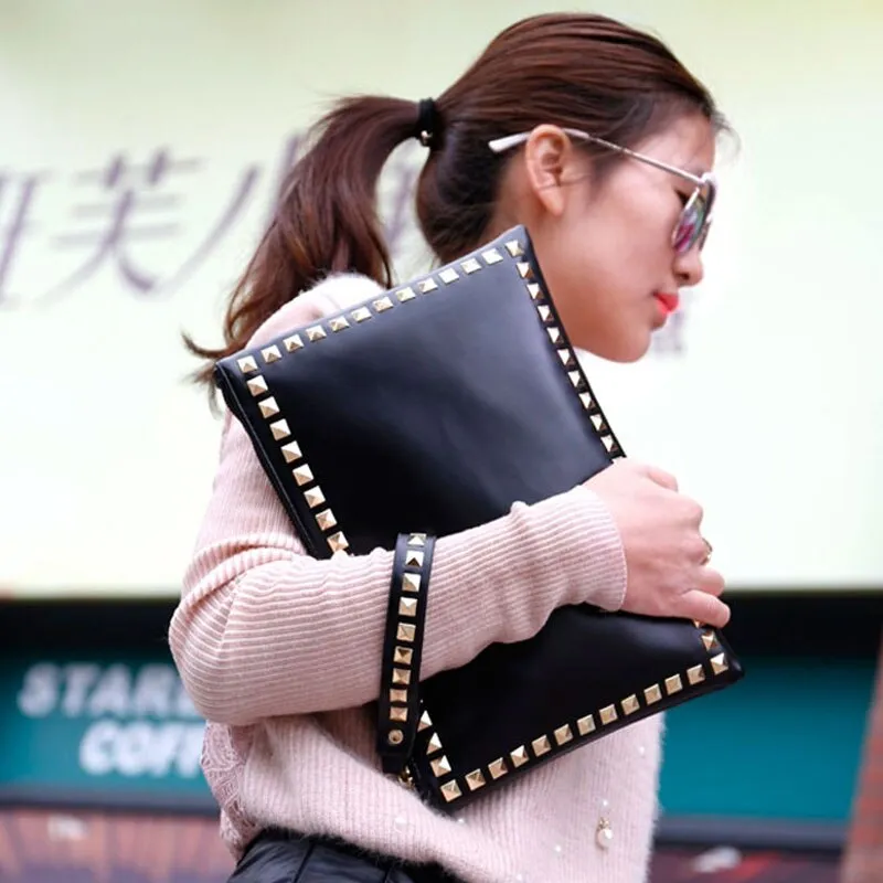 Rivet envelope bag fashion star style Ladies clutch purses Women's handbag Clutches evening bags Black and red bolsa feminina